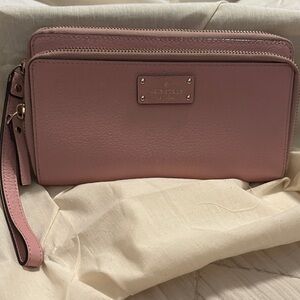 Kate Spade Blush Pink Wristlet
